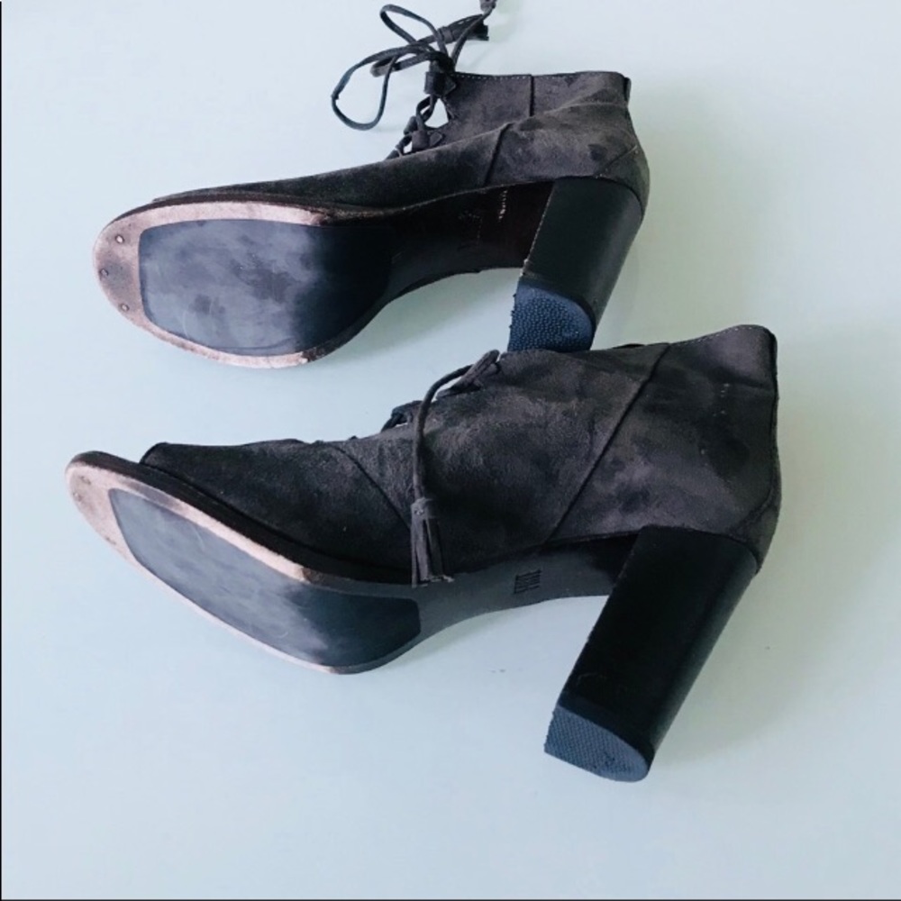 Frye Boots - Picture 4 of 8